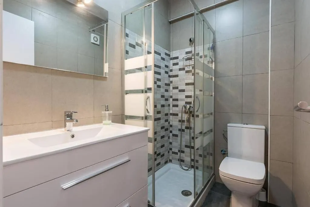 Apartment Views In Calm City Center Malaga